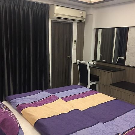 Family Suite Room Pratunam Бангкок Экстерьер фото