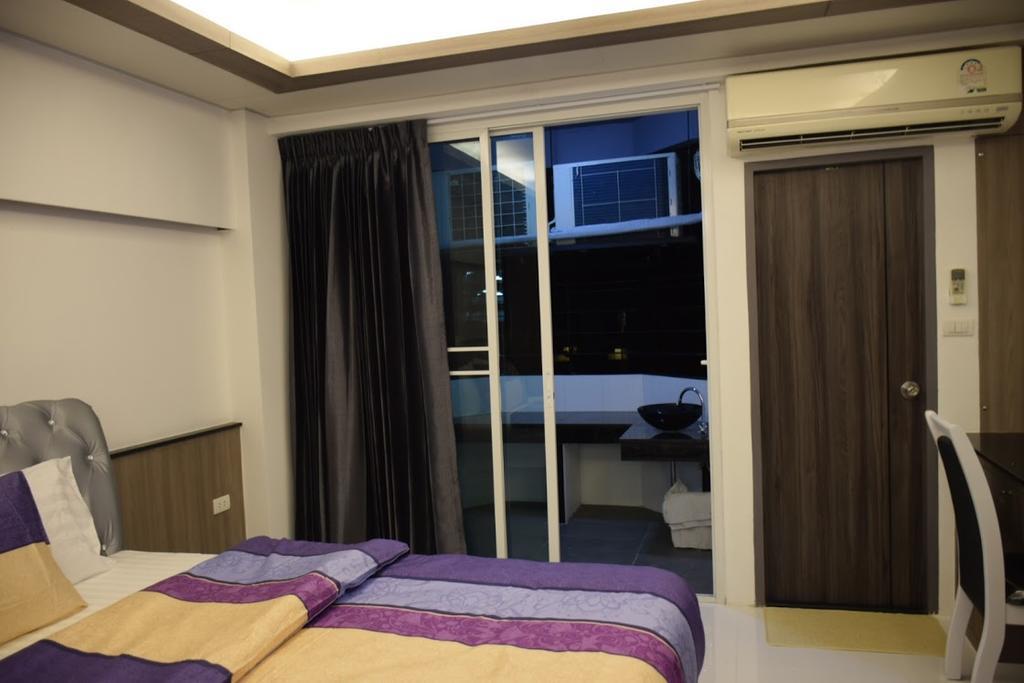 Family Suite Room Pratunam Бангкок Экстерьер фото