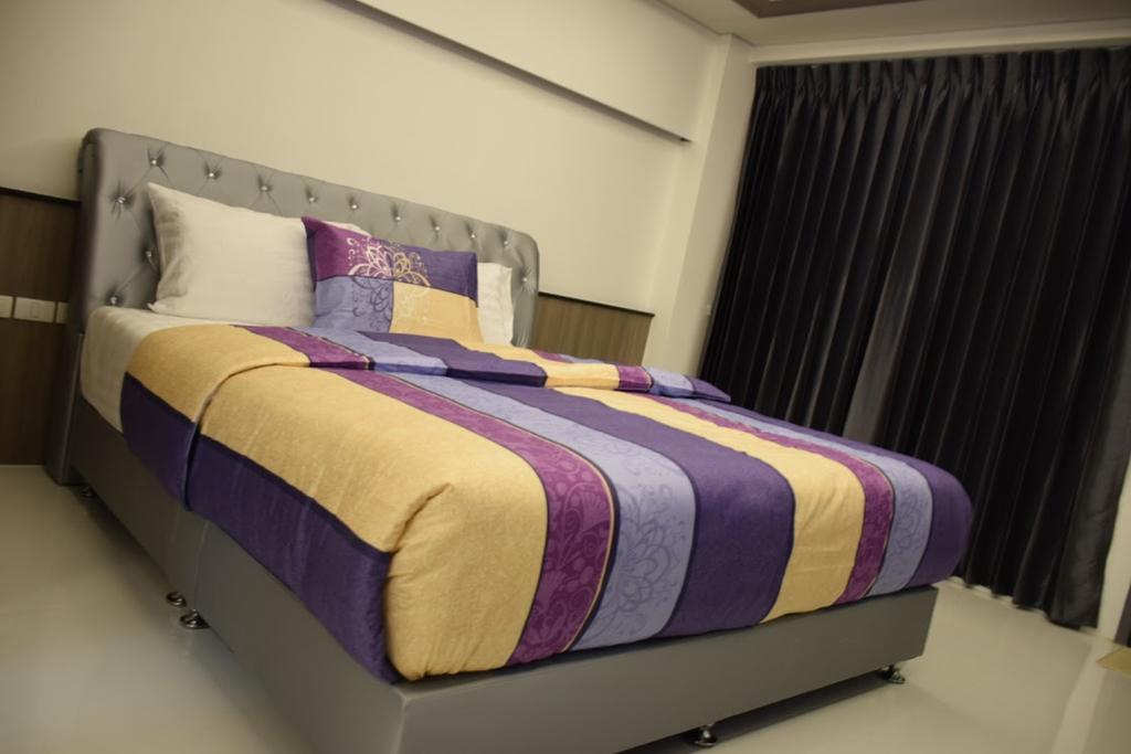 Family Suite Room Pratunam Бангкок Экстерьер фото