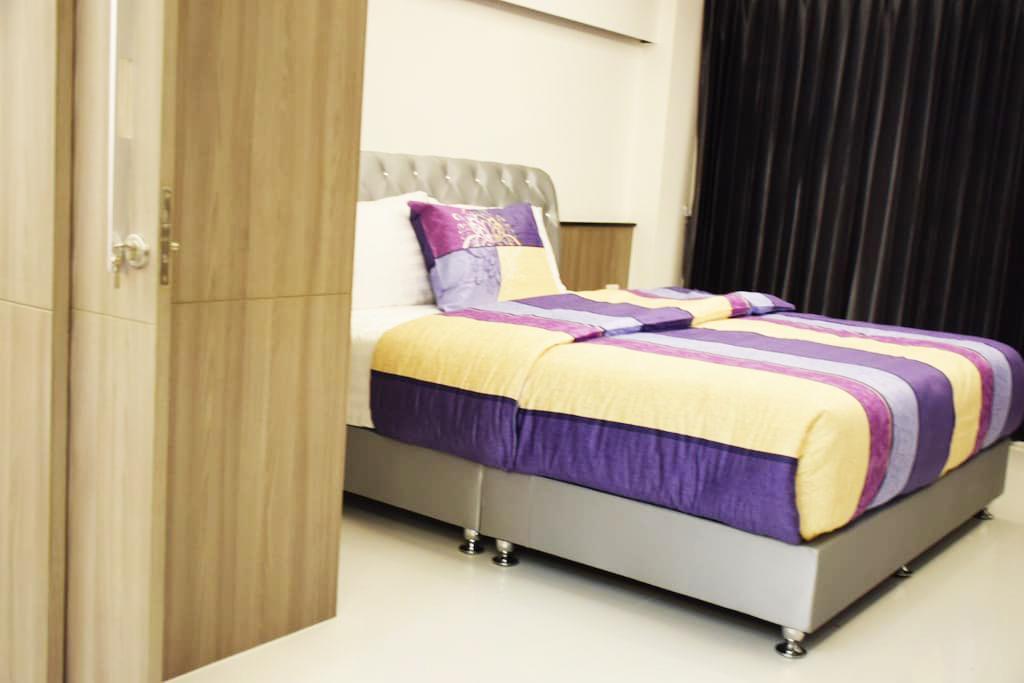 Family Suite Room Pratunam Бангкок Экстерьер фото
